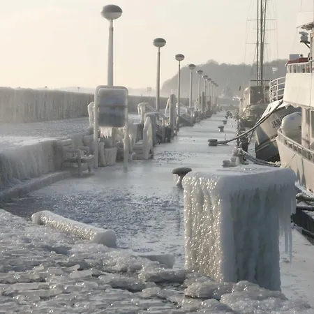 Feodora - Haus Mit Dem Einzigartigen Seeblick Sassnitz