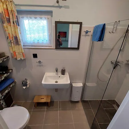 Feodora - Haus Mit Dem Einzigartigen Seeblick Lejlighed Sassnitz