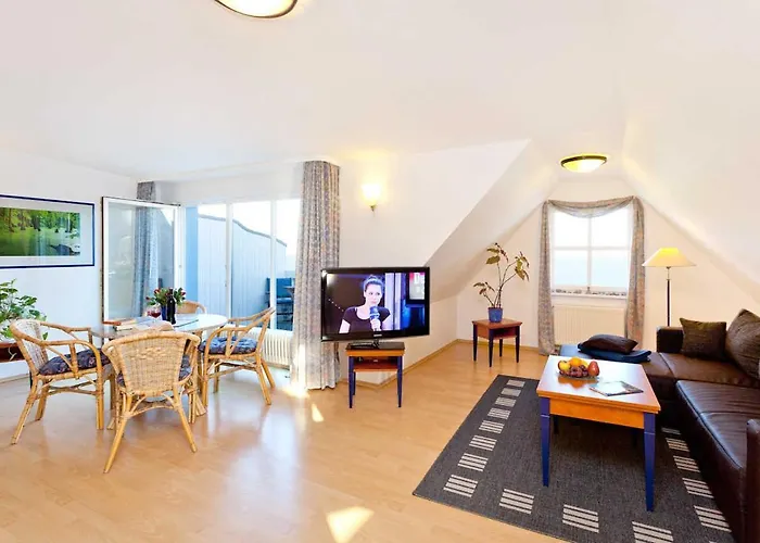 Apartment Feodora - Haus Mit Dem Einzigartigen Seeblick Sassnitz